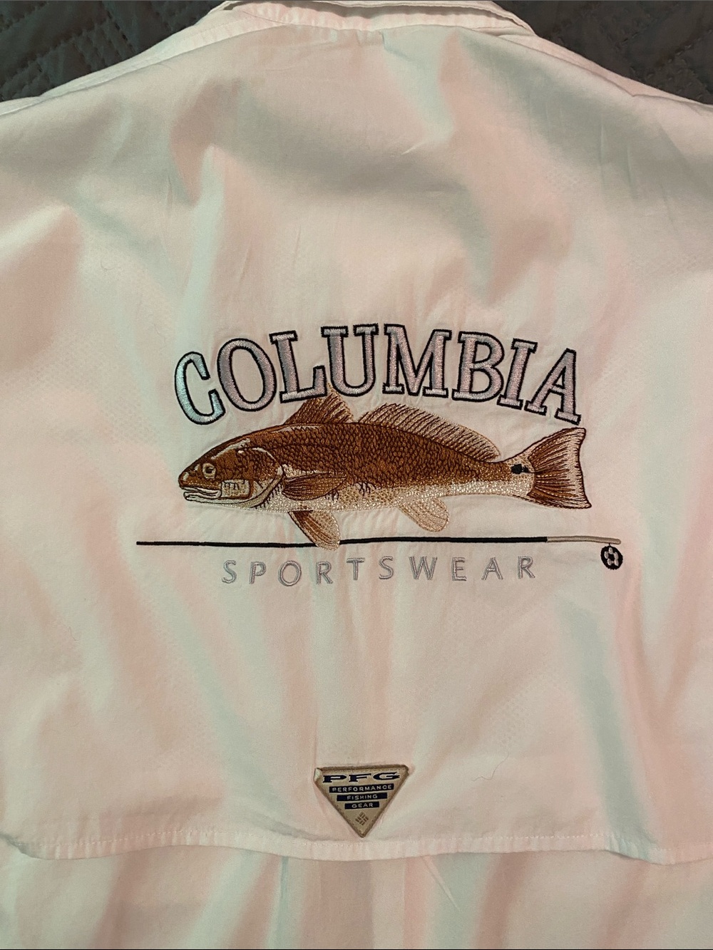 Columbia Men’s Short-Sleeve Button-Down Shirt in White
